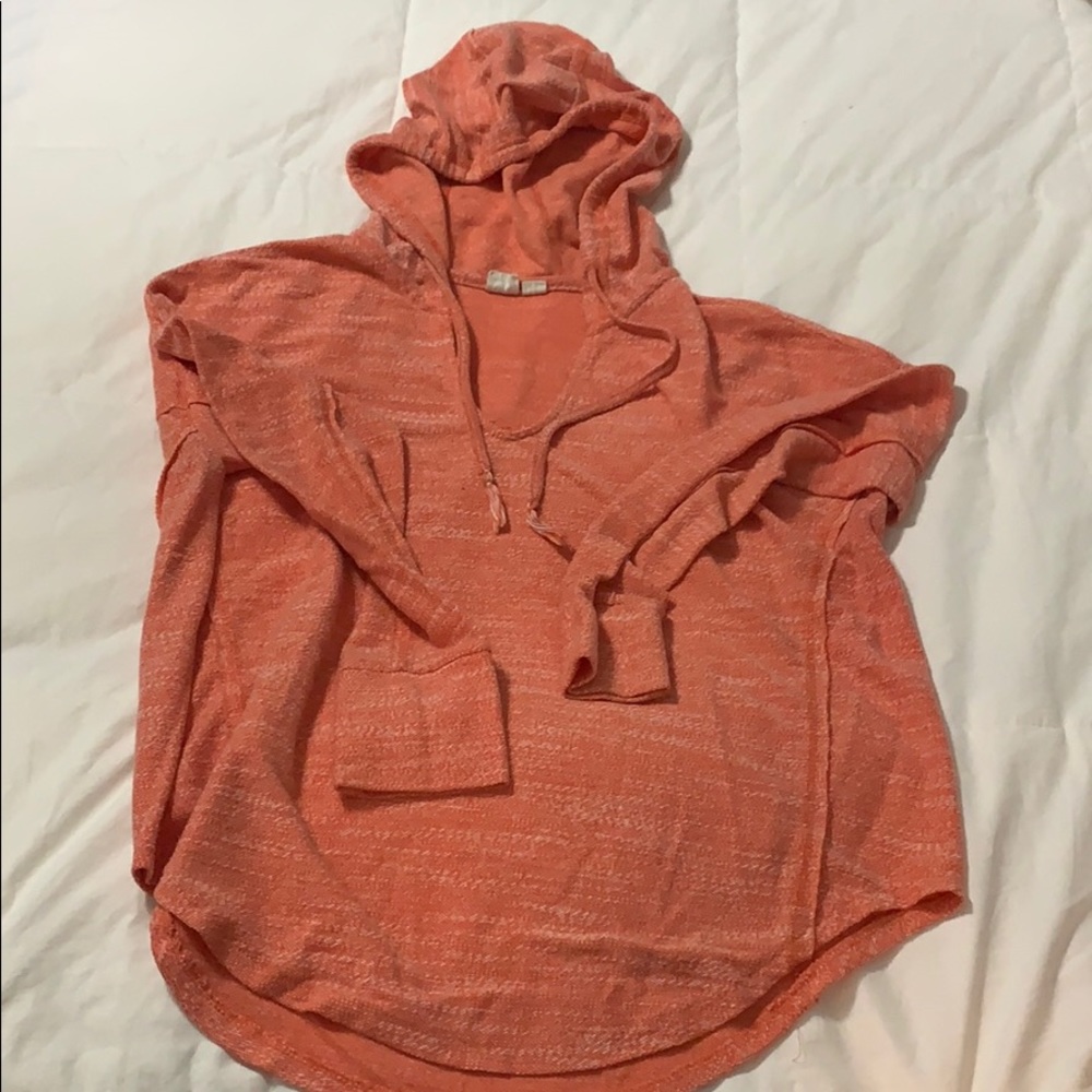 Roxy Soft comfy hooded thin sweatshirt.